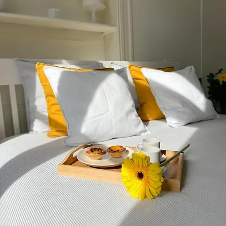 Large On Rua Augusta *