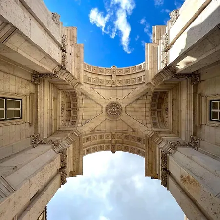 Large On Rua Augusta Lissabon