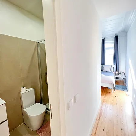Large On Rua Augusta Apartman