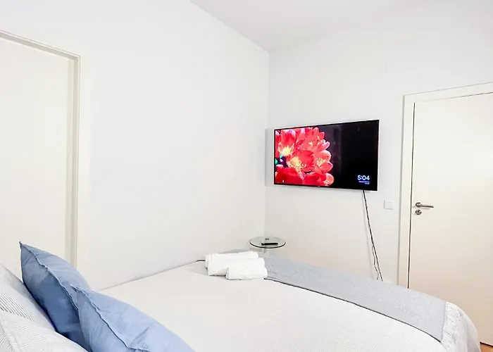 Large On Rua Augusta Apartment Lissabon